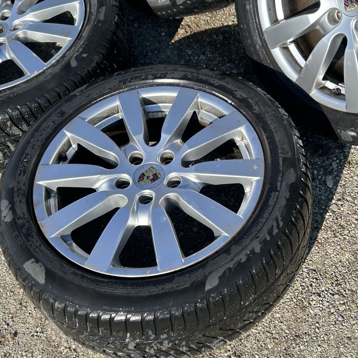 5x130 / 71.6 / 275/45/20 / Cayenne гуми с джанти