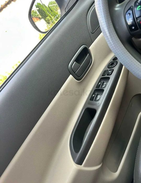 Hyundai Verna 2010 г.