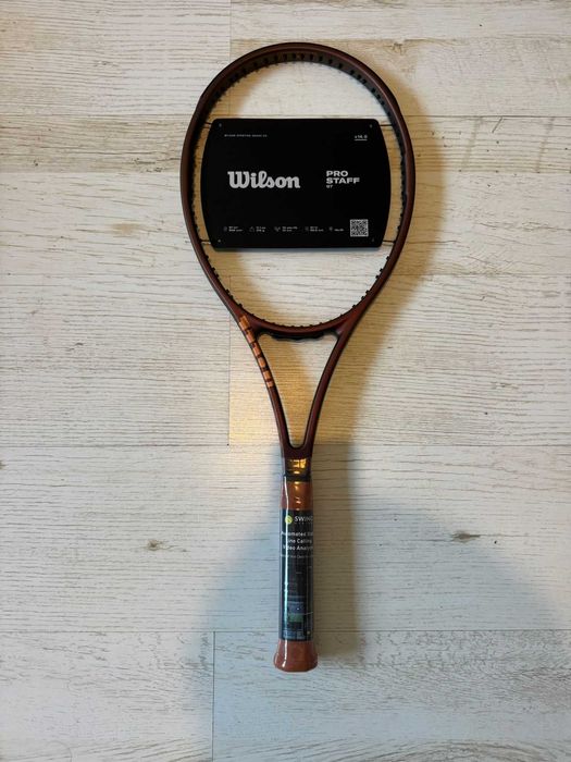 Rachete Tenis NOI Sigilate Wilson Pro Staff 97 V14, 97L, 97UL (L1-L4) (315g, 290g, 270g)