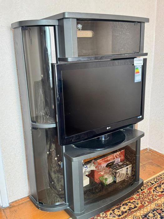 Тумба под телевизор