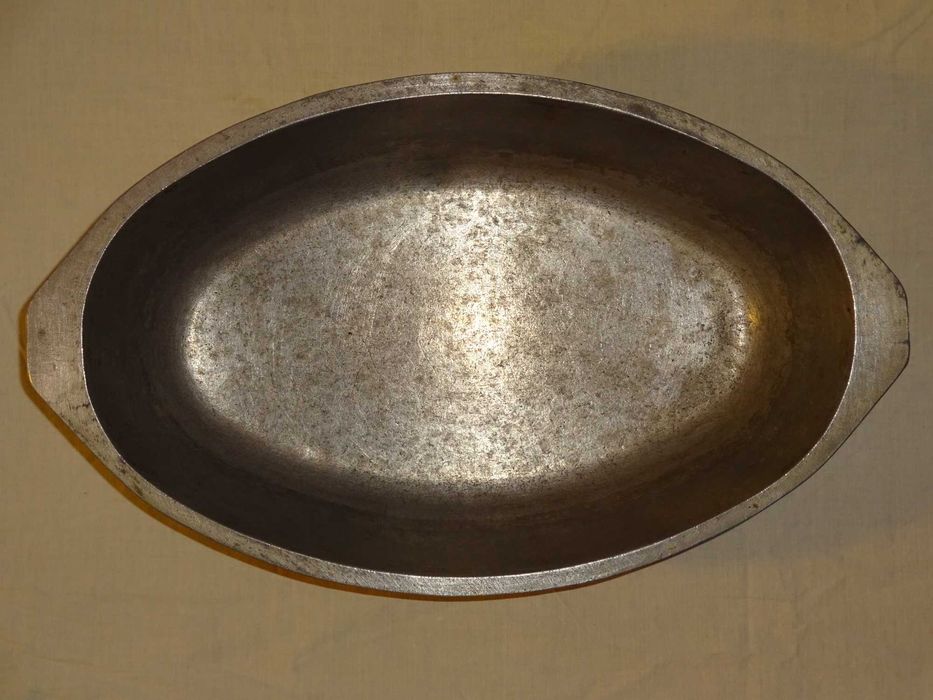 Казан бытовой (СССР) продам.