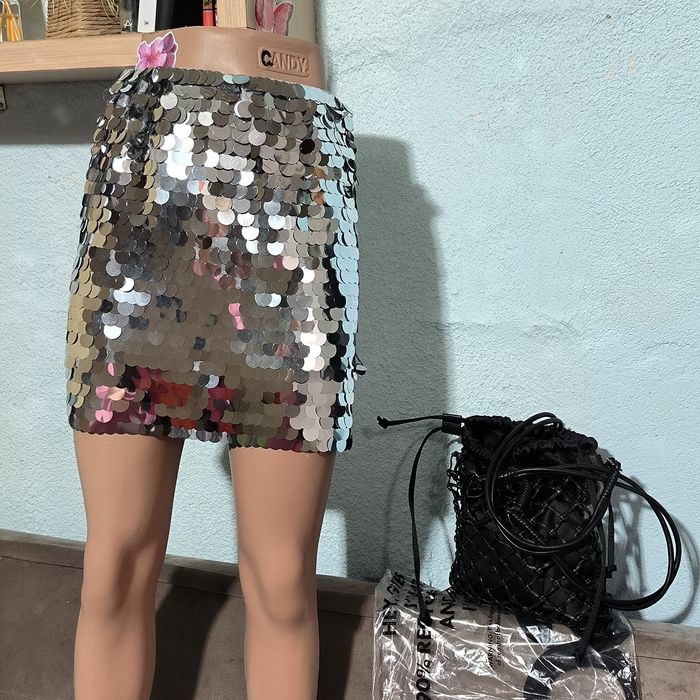 Fusta dama scurta cu paiete de ocazie deosebita noua