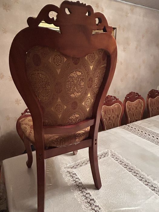 Стол Стулья Гостинный