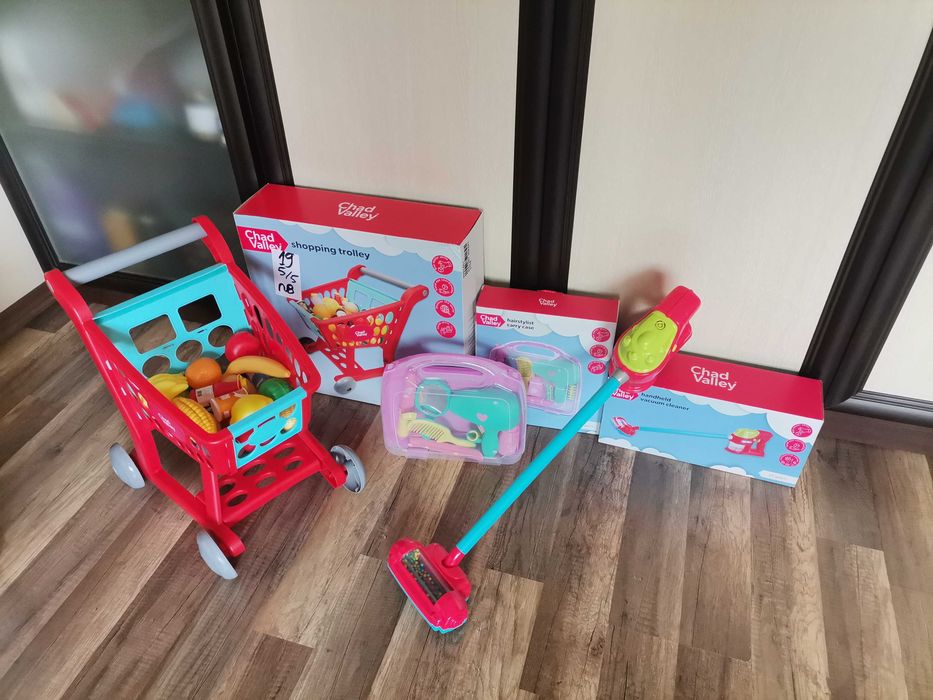 Лот занимателни играчки