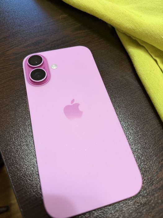 Iphone 16pink 512gb с гаранция