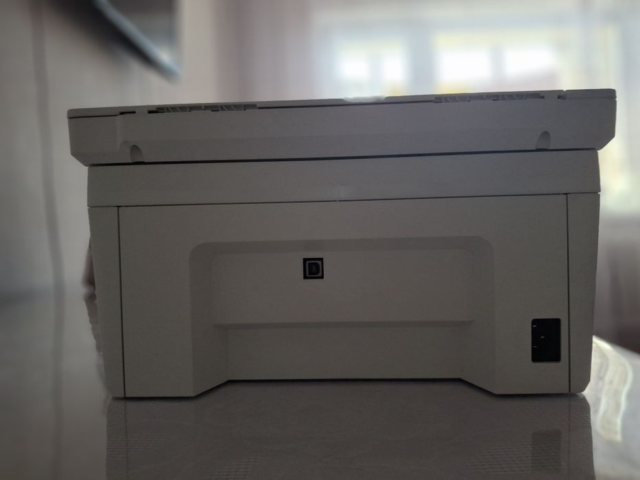 Срочно продам принтер HP Laser Jet Pro MFP M28a