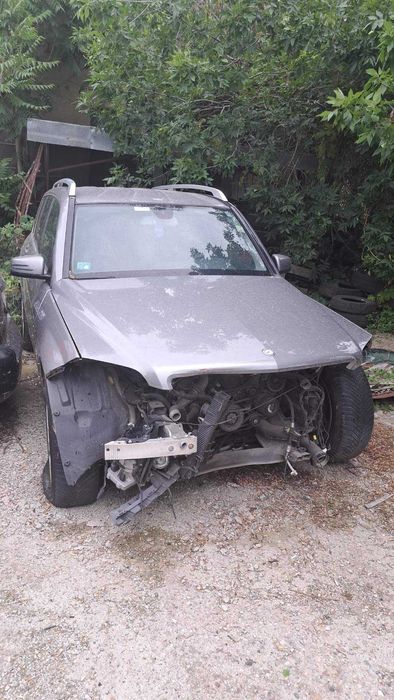 Продавам Мерцедес на части