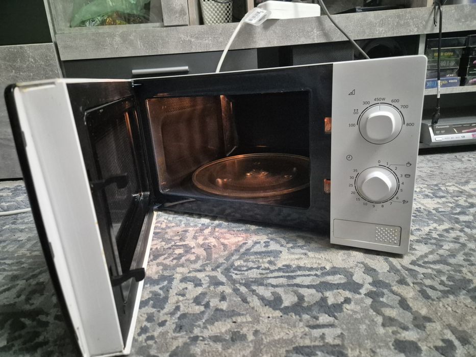 Микроволновка SUMSUNG