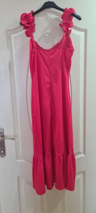 Нова рокля Mohito