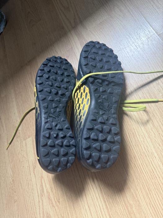 Pantofi de fotbal Puma, pentru barbati