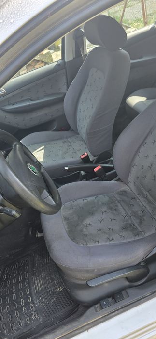SKODA Fabia 2001 — imagine 5