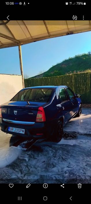 Vând Logan pentru dezmembrare