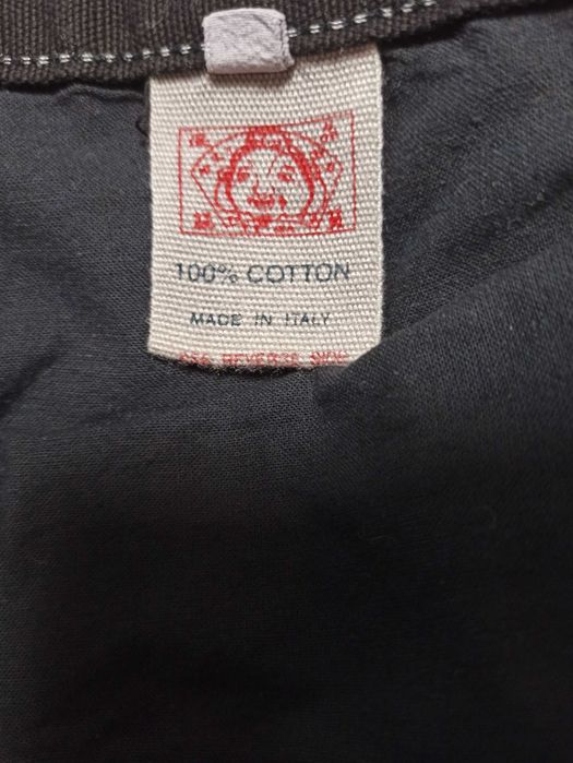 Pantaloni scurti Evisu marimea 34