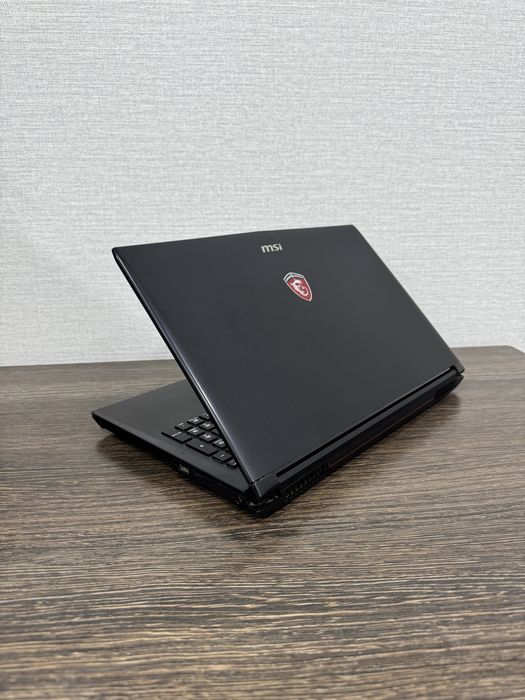 8-Ядерный MSI GL62M intel Core i7 с GTX1050 DDR5 Gen 15.6 IPS Экран!