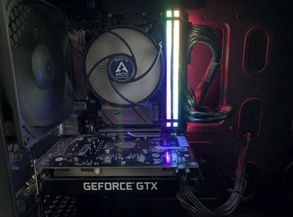 Гейминг компютър. Pc