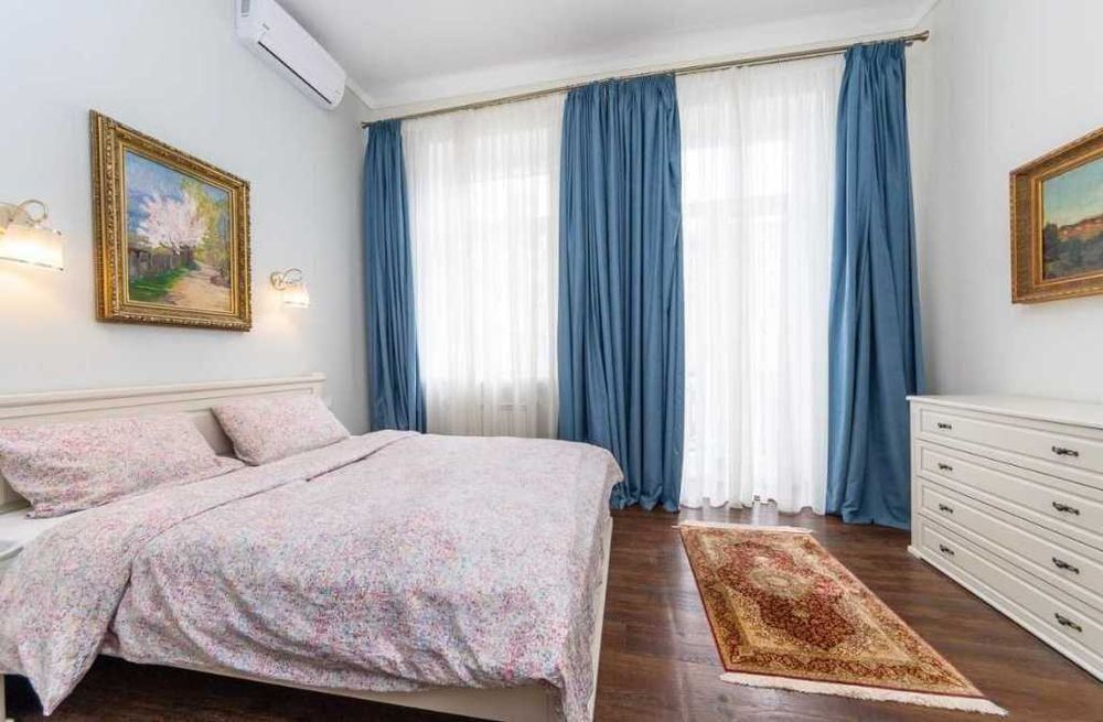 Дава се под наем Тристаен апартамент в София, Център - 90 кв.м за 637.5 € - Снимка #2