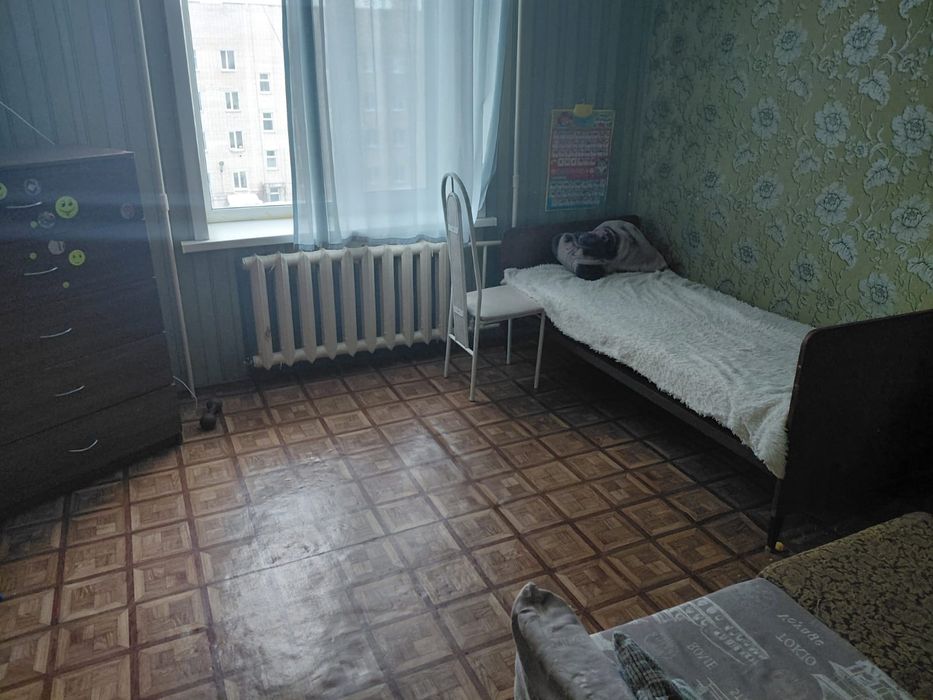 Продам 2хком квартиру район Достык Молл.