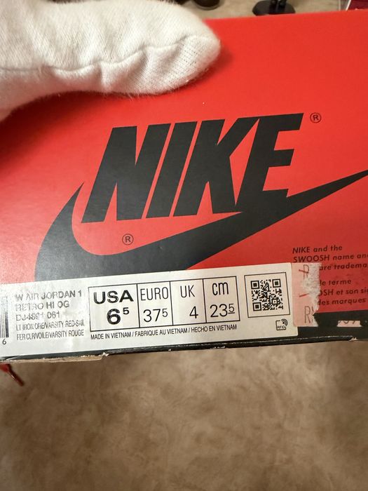 Оригинальные Nike Air Jordan 1 High OG 'Newstalgia Chenille'