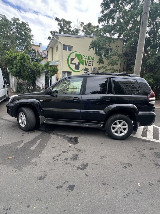 Toyota Land Cruiser 120 3000 diesel automata
