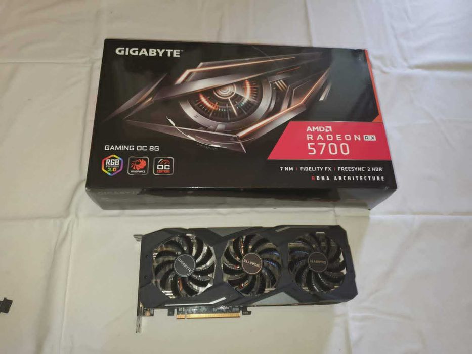 Видео карта AMD Radeon RX 5700Какво предлагаш?