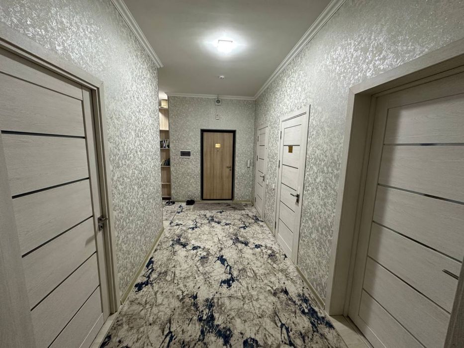 Srochno sotiladi Yashnabod tumani Olmos maxallasi 4/11/16 110 kvadrat