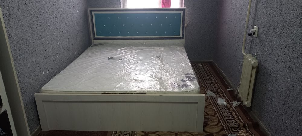 Мебел спалний гарнитур