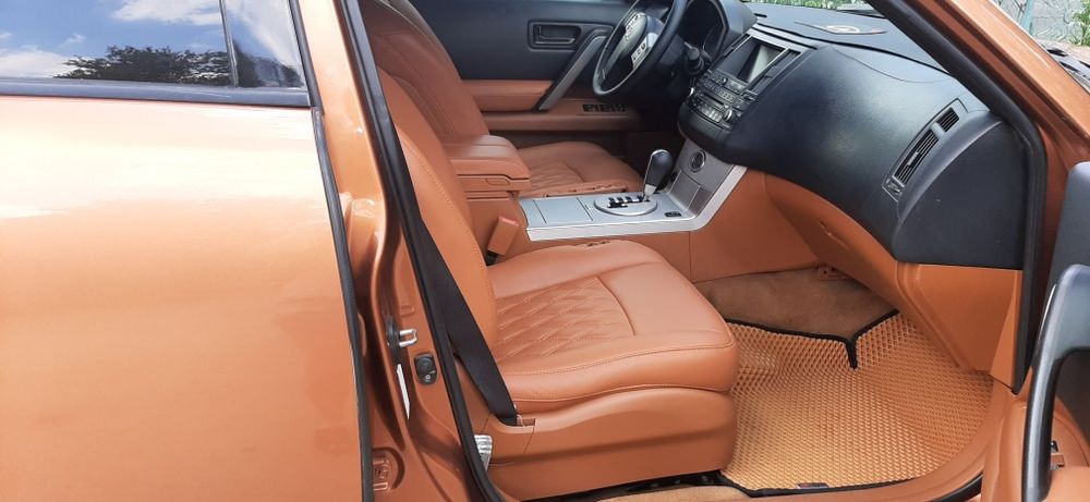 Продам Infinity FX45 4,5AT,2002г