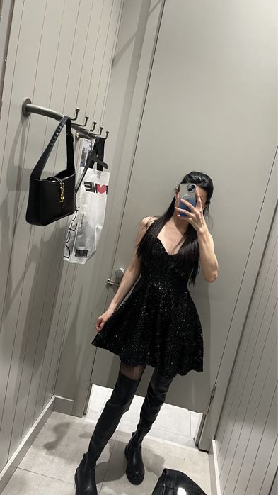 платье новое с пайеткой