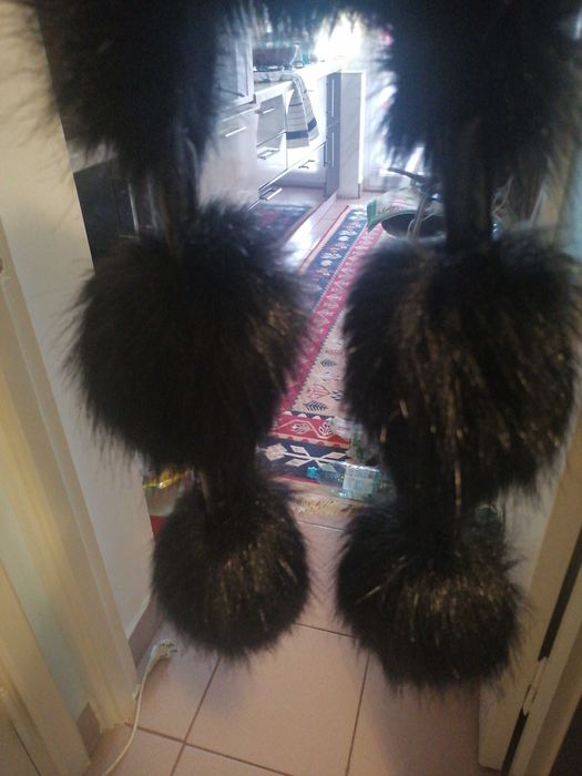 Caciula blana artificiala dama  noua