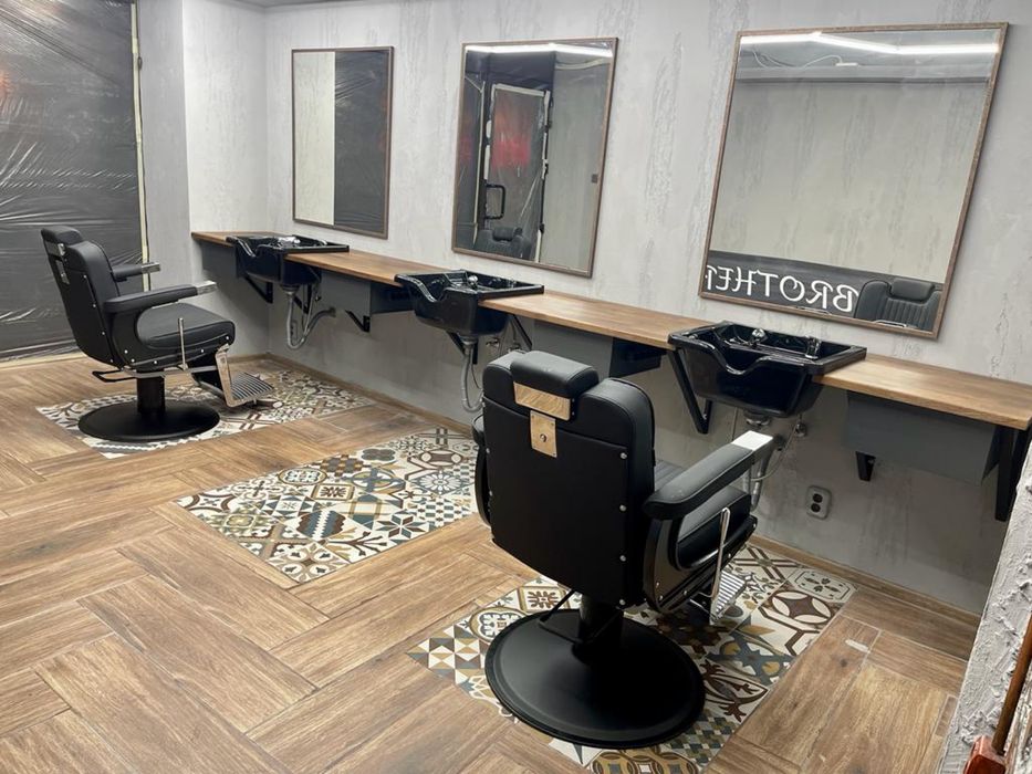 Post de lucru frizerie / barbershop