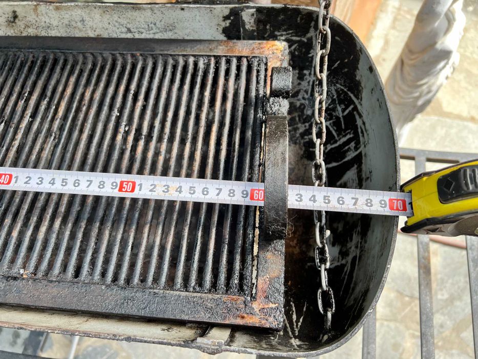 Барбекю на дървени въглища