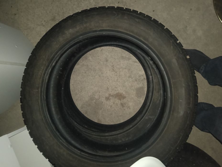 Bridgestone BLIZZAK SPIKE 2 225/55 R19 с шипами