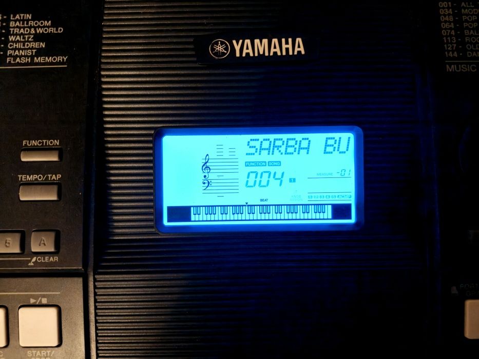 Vand orga Yamaha Psr E 423