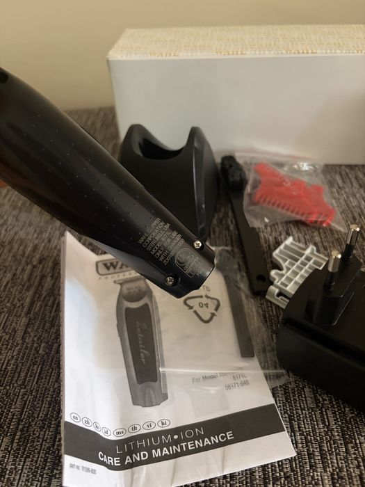WAHL DETAILER+СТАНЦИЯ sc чисто нов тример без забележка пълен комплект