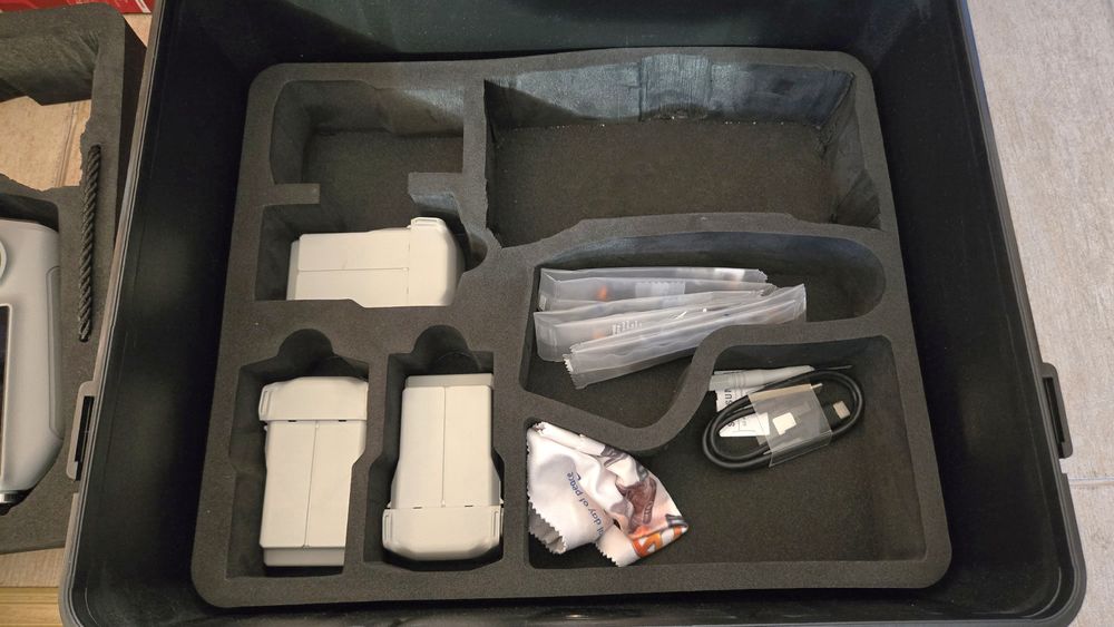 DJI Mini 4 PRO Fly Combo