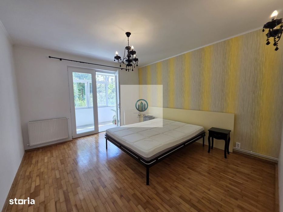 Apartament 3 camere decomandat SU 78 mp renovat - Deva, Str. Carpati