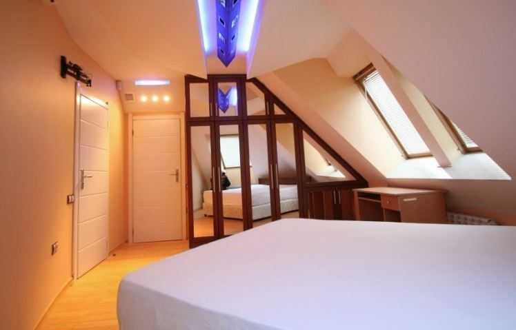 Дава се под наем Тристаен апартамент в София, Зона Б-18 - 100 кв.м за 1200 € - Снимка #6