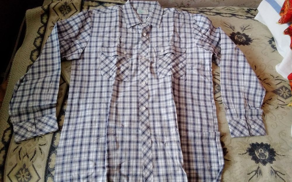 Продам рубашки ,халаты новые