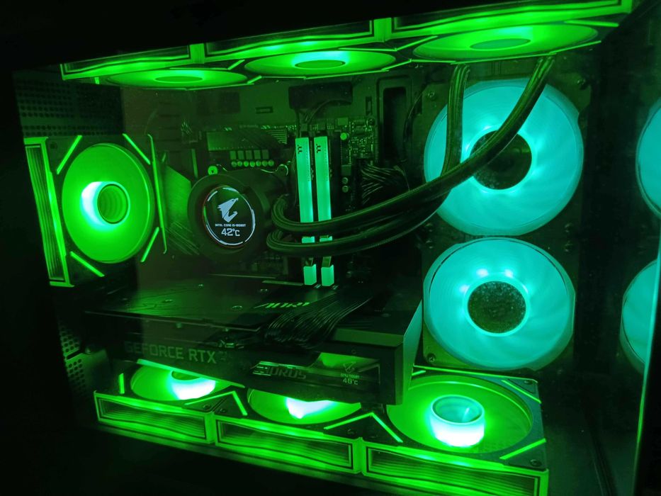 Vand Desktop Gaming Componente Aorus