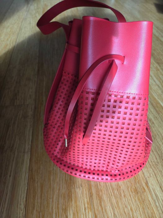 Дамска чанта от еко кожа