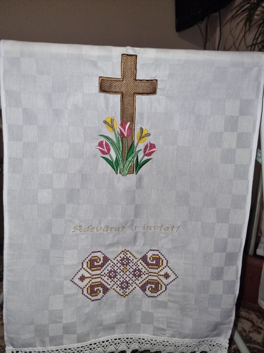 Prosop Paște brodat 40x80 model religios