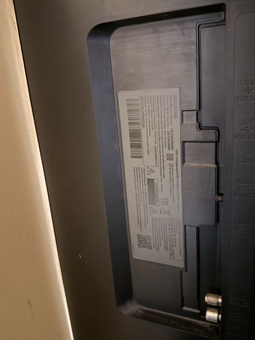Продам Samsung Smart Tv 43 диагональ