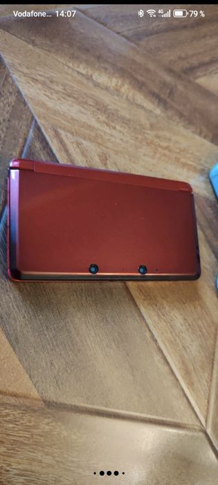 Nintendo 3DS rosu