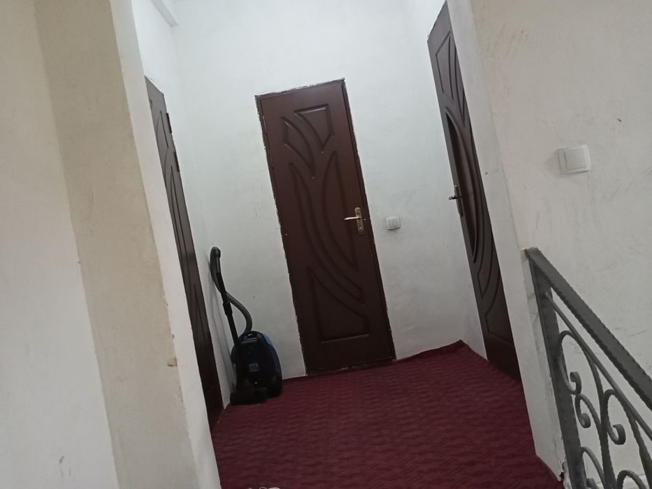 Участка сотилади - оринтир Амусазан кафеси (эски Шамс тўйхона)