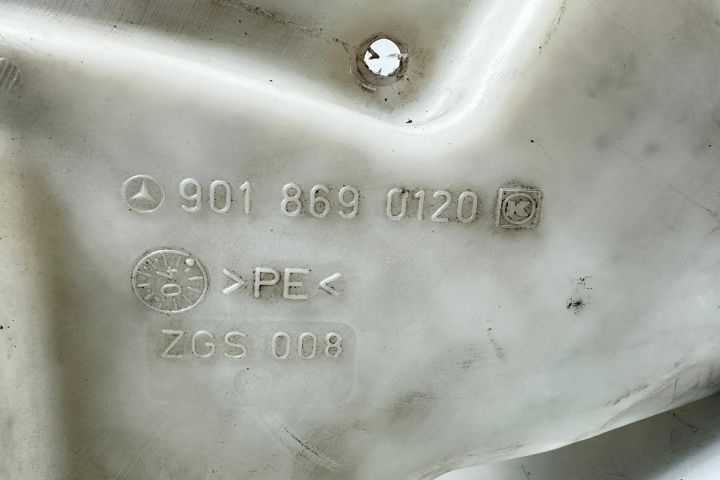 Vas lichid parbriz 9018690120 Mercedes-Benz Sprinter prima generatie