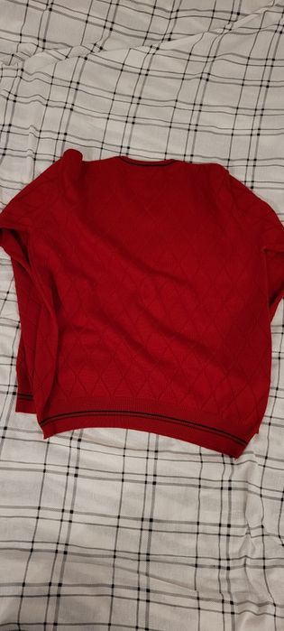 Bluza roșie mărimea M