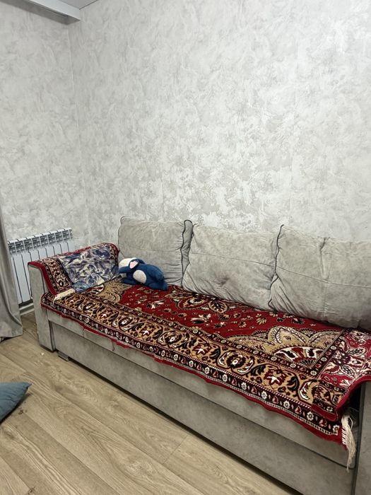 Срочно продам диван