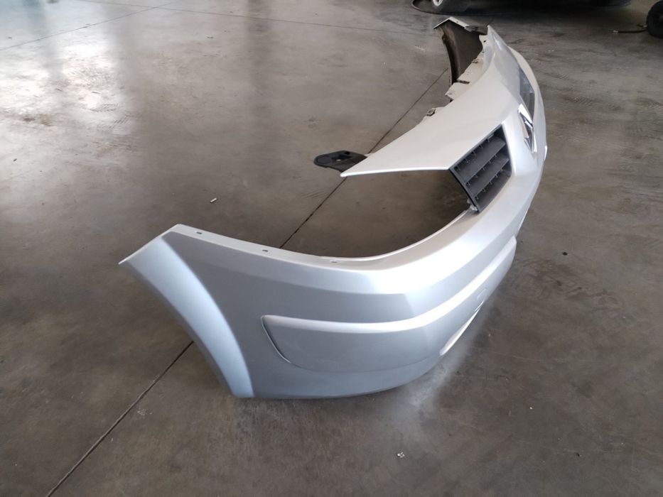Предна броня renault megane 2002-2005