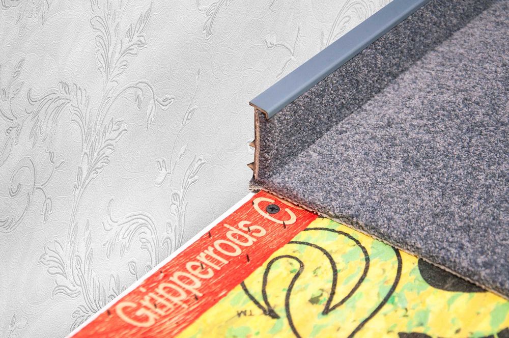 Плинтус для ковролана и ковролина