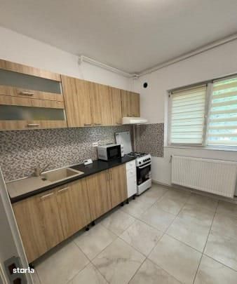 Apartament 2 camere,centrala propie,zona Margeanului,strada Buzoieni,b